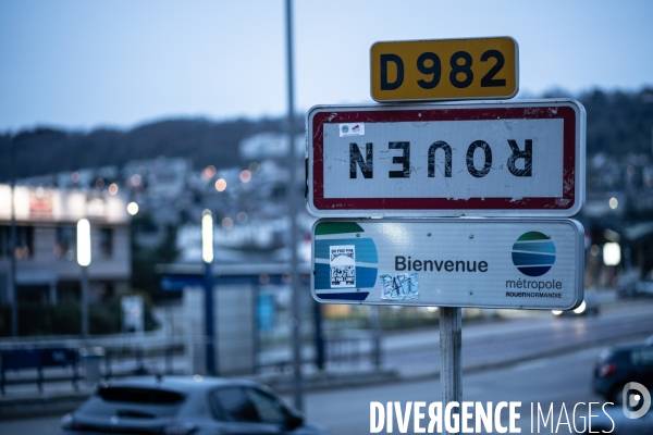 Panneaux à l envers en Seine-Maritime