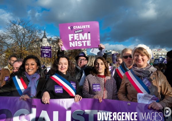 Les partis politiques, à la Manifestation contre les violences faites aux femmes dans le monde, Paris le 25 novembre 2023