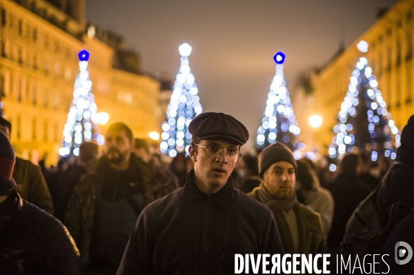 Rassemblement de l extreme droite en hommage a thomas tue a crepol.