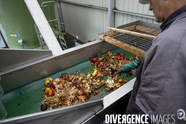 Les Alchimistes, site de production de compostage de dechets alimentaires.