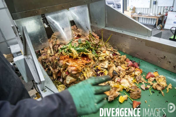 Les Alchimistes, site de production de compostage de dechets alimentaires.