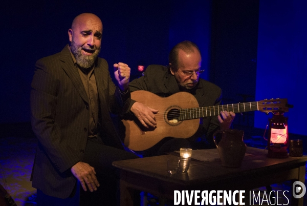 Arena Y viento: Manolo Valiente et Vicente Pradal