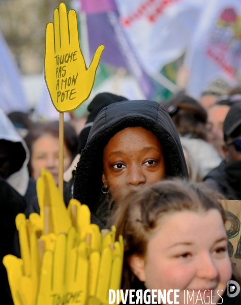 Manifestation à l occasion des 40 ans de la marche pour l egalité et contre le racisme