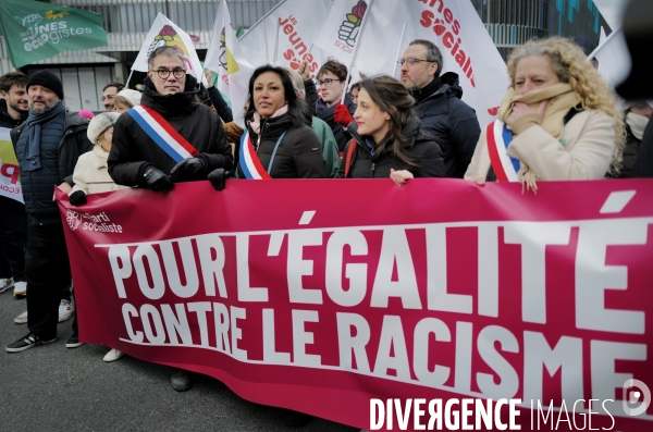 Manifestation à l occasion des 40 ans de la marche pour l egalité et contre le racisme