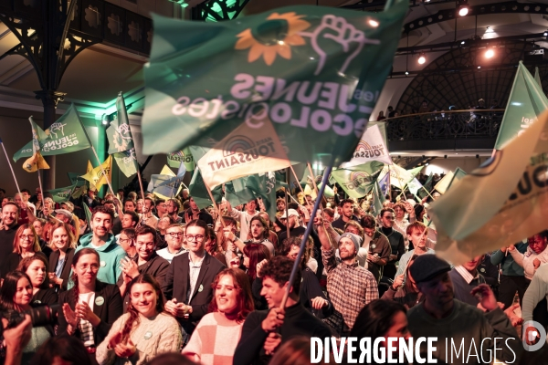 Meeting de lancement de campagne des elections europeennes de Marie Toussaint