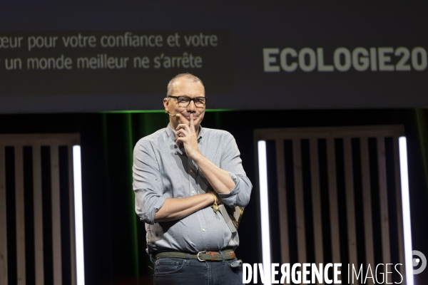 Meeting de lancement de campagne des elections europeennes de Marie Toussaint