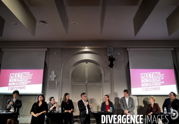 Meeting de la gauche contre le projet de loi immigration