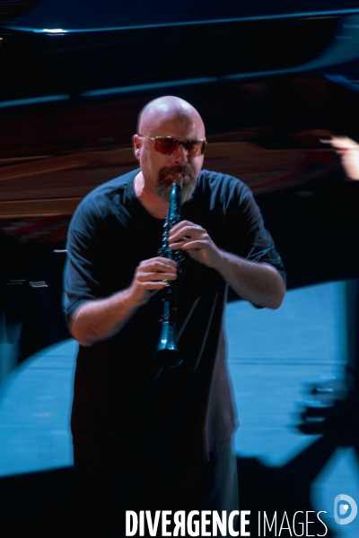 Concert de Yom et Léo Jassef à la Passerelle