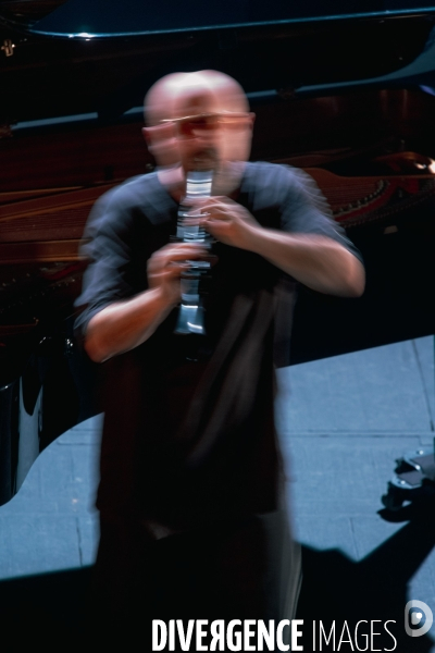 Concert de Yom et Léo Jassef à la Passerelle