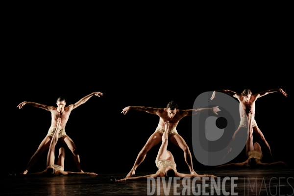 Petite mort / Jirí Kylián / Ballet de l   Opéra national de Paris