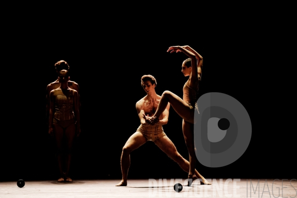 Petite mort / Jirí Kylián / Ballet de l   Opéra national de Paris