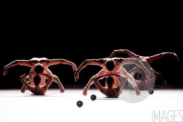 Petite mort / Jirí Kylián / Ballet de l   Opéra national de Paris