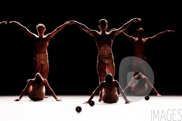 Petite mort / Jirí Kylián / Ballet de l   Opéra national de Paris