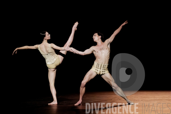 Petite mort / Jirí Kylián / Ballet de l   Opéra national de Paris