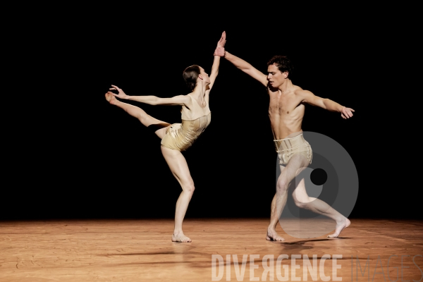 Petite mort / Jirí Kylián / Ballet de l   Opéra national de Paris