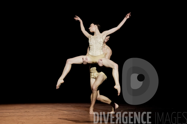 Petite mort / Jirí Kylián / Ballet de l   Opéra national de Paris