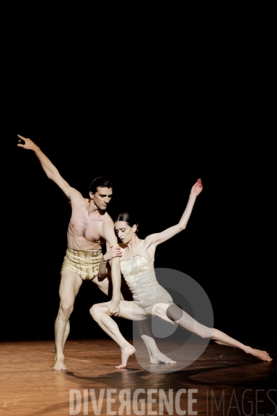 Petite mort / Jirí Kylián / Ballet de l   Opéra national de Paris