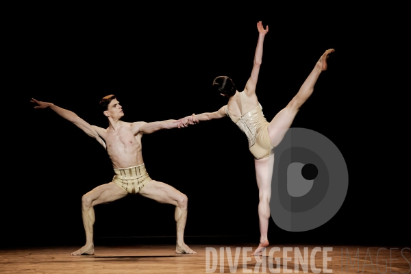 Petite mort / Jirí Kylián / Ballet de l   Opéra national de Paris