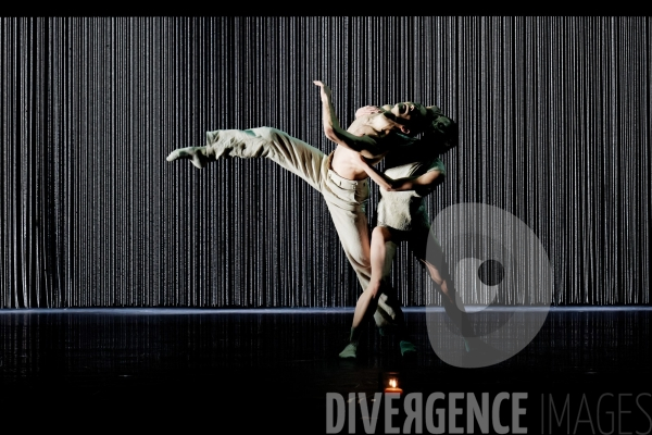 Gods and dogs / Jirí Kylián / Ballet de l   Opéra national de Paris
