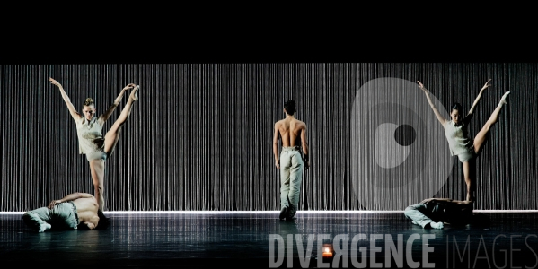 Gods and dogs / Jirí Kylián / Ballet de l   Opéra national de Paris