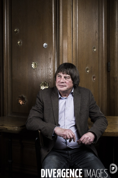 Portrait de bernard thibault, syndicaliste.