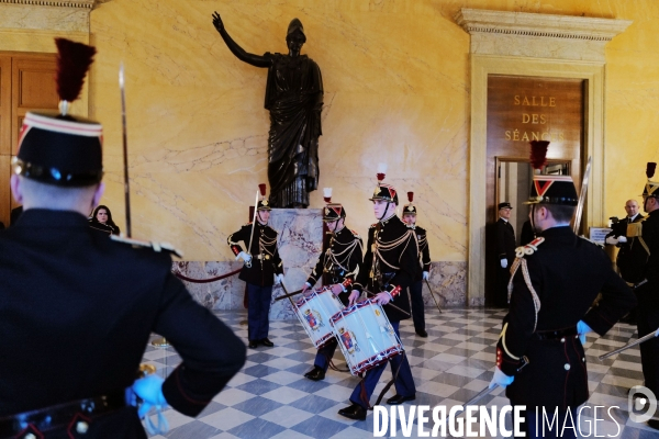 Protocole républicain à l Assemblée Nationale