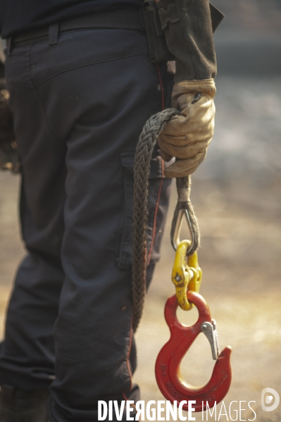 Incendies Gironde 2022 - Pompiers en action - verticale