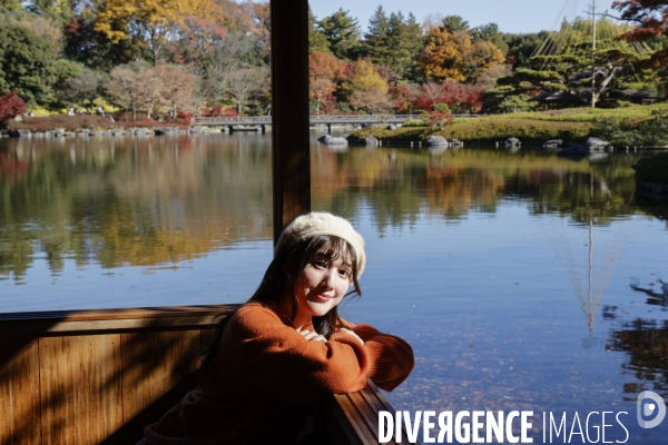 Le parc de showa kinen a tokyo en automne