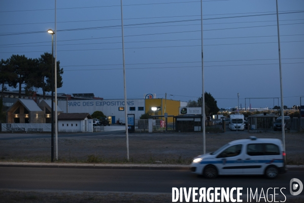 Benevoles autour de l incendie - Gironde 2022