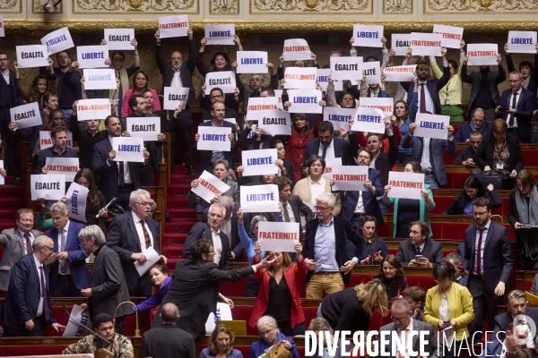 Vote de la loi immigration, à l Assemblée Nationale