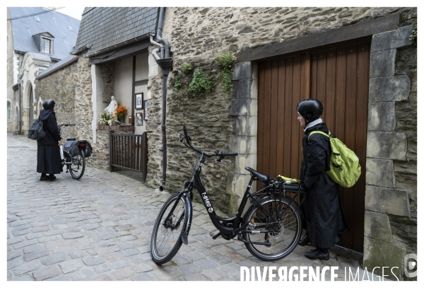 Servantes des pauvres - angers