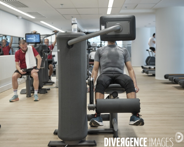 La Defense Siege social de Saint-Gobain, salle de sports et de fitness pour les employes 