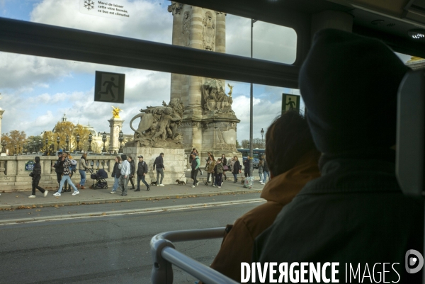 Paris divers