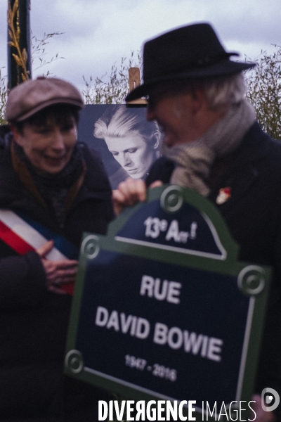 Inauguration de la rue David-Bowie