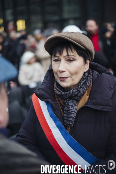 Inauguration de la rue David-Bowie