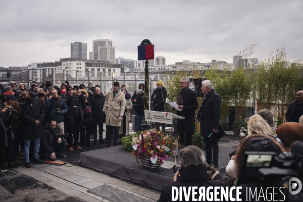 Inauguration de la rue David-Bowie