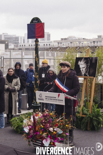 Inauguration de la rue David-Bowie