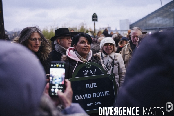 Inauguration de la rue David-Bowie