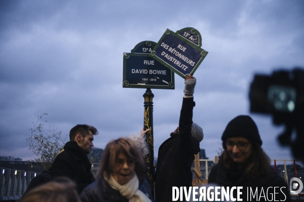 Inauguration de la rue David-Bowie