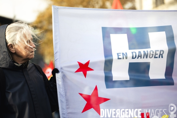 Manifestation du personnel de l hopital Clocheville de Tours le 16.11.23