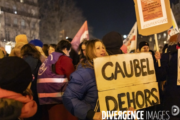 Rassemblement feministe contre l’impunite en matiere de violences sexistes et sexuelles