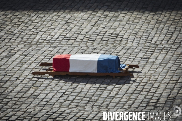 Hommage national à Jean-Paul Belmondo aux Invalides