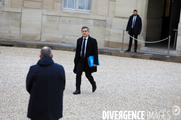 Premier Conseil des Ministres du Gouvernement ATTAL