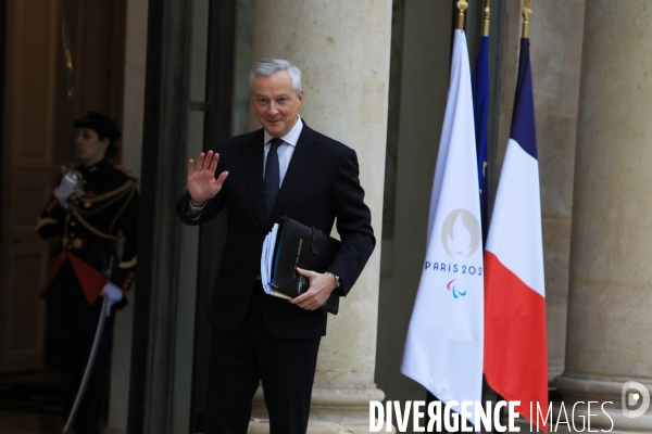 Premier Conseil des Ministres du Gouvernement ATTAL