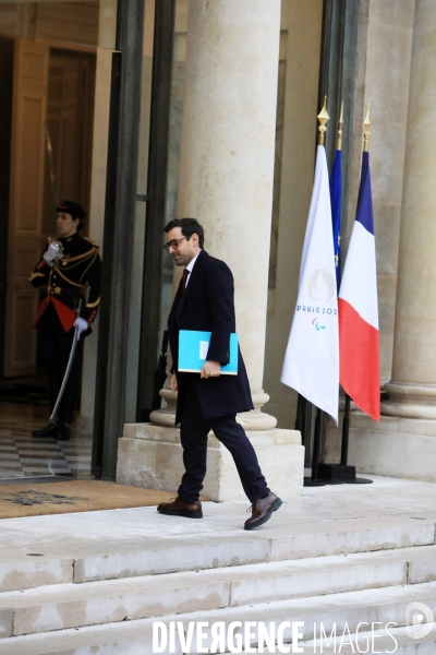 Premier Conseil des Ministres du Gouvernement ATTAL