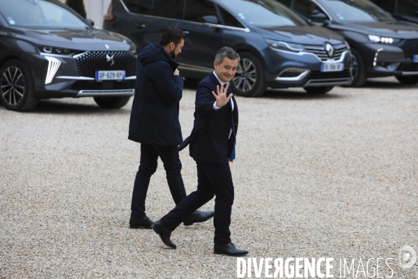 Premier Conseil des Ministres du Gouvernement ATTAL