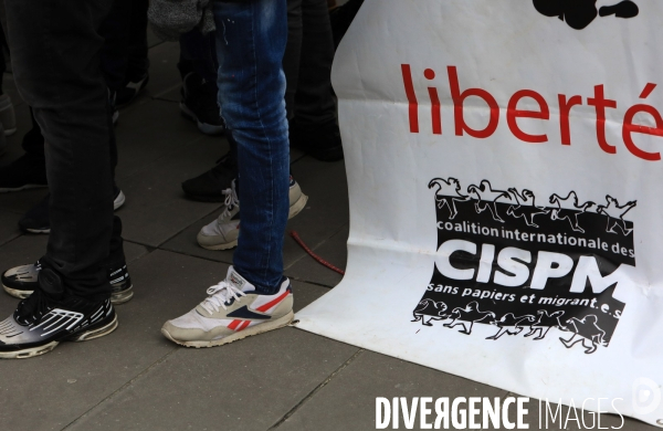 Manifestation contre la loi immigration
