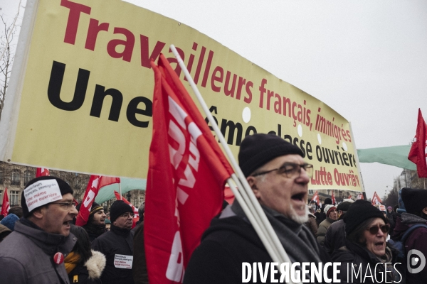 Manifestation contre la loi immigration
