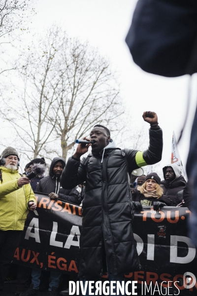 Manifestation contre la loi immigration