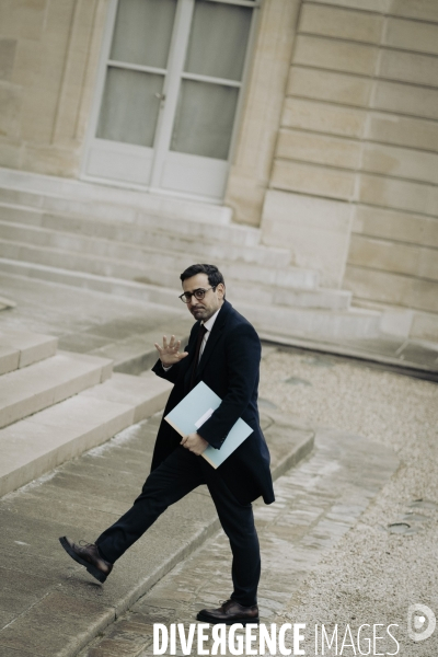 1er conseil des ministres du gouvernement Attal.